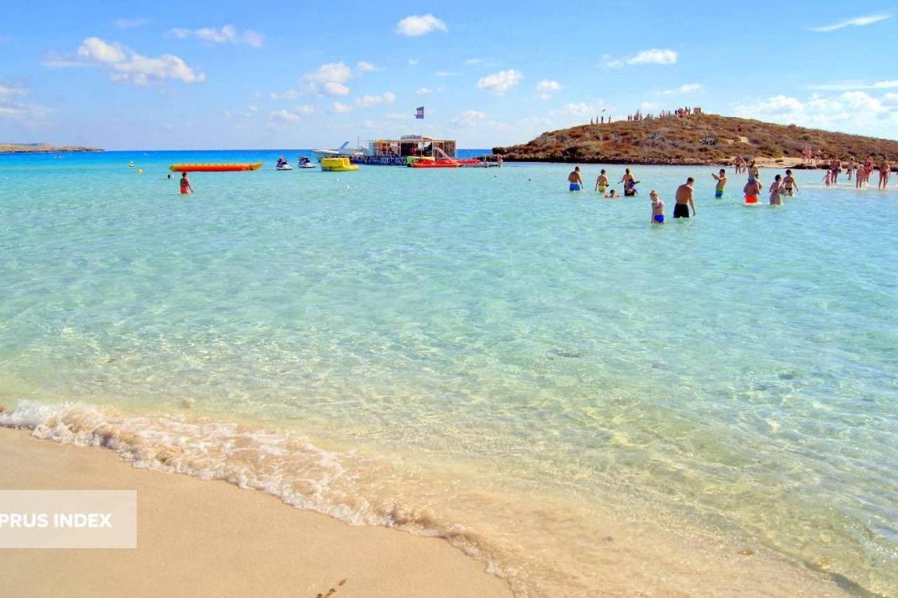 Nissi Golden Sands Holiday Apartment Free Wifi أيا نابا المظهر الخارجي الصورة